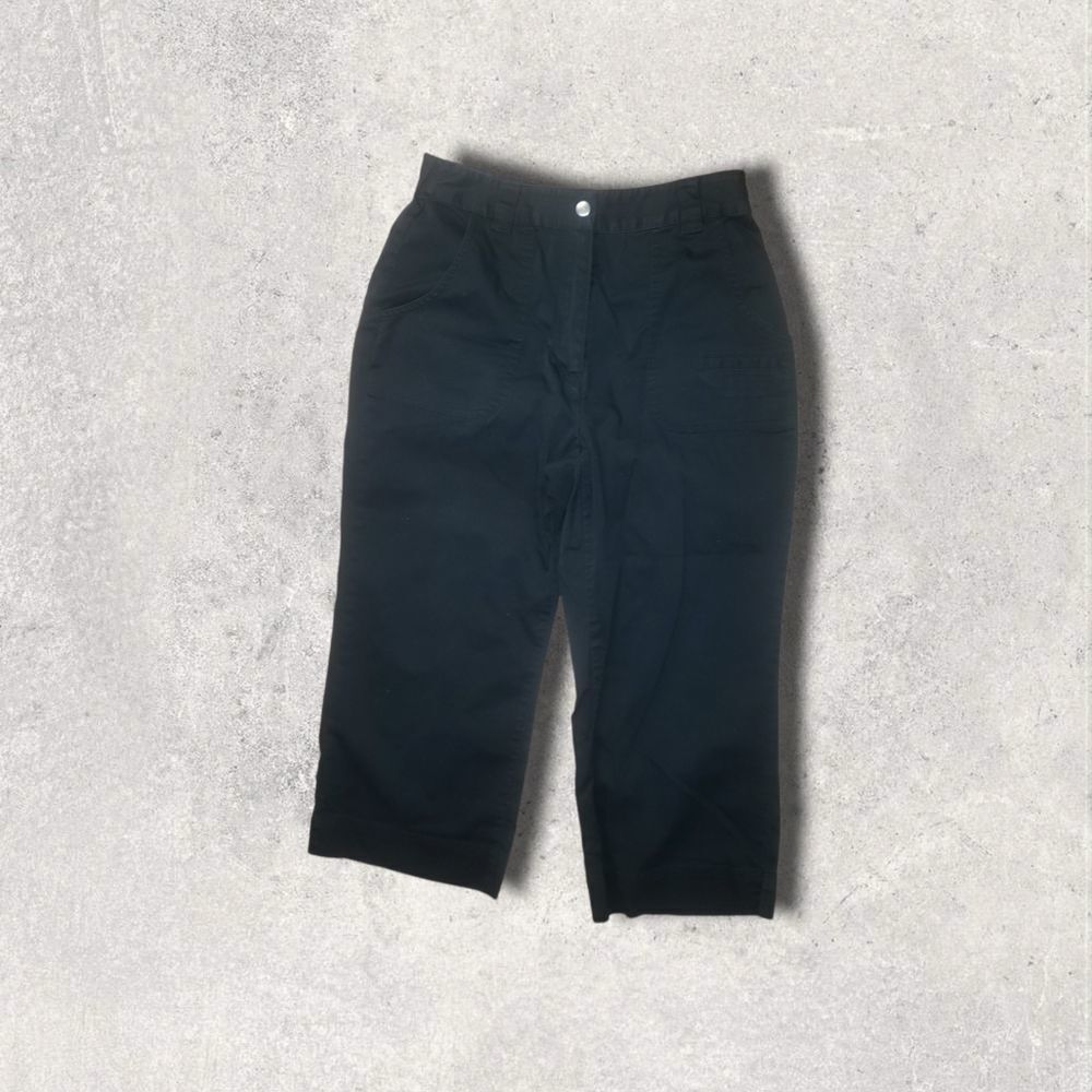 Chico's black capri pants Size 0